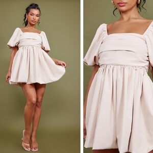 PrettyLittleThing Puff Sleeve Ruched Puffball Shift Dress Cream NWOT